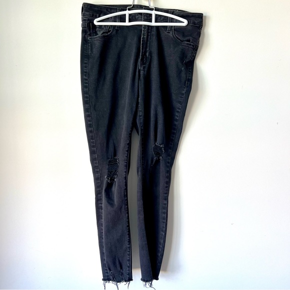 OLD NAVY Rockstar Black Super Skinny Ankle Distressed Jeans—SZ. 6 - Picture 5 of 13